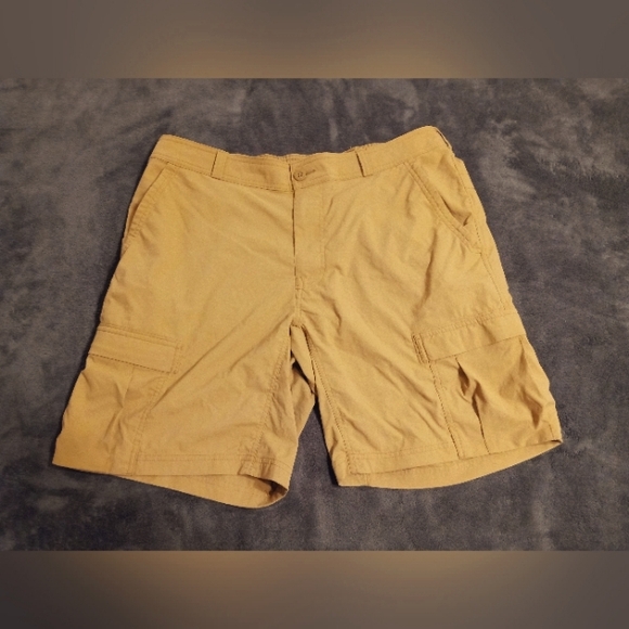 REI Other - REI Co-Op lightweight camping hiking cargo shorts 38/9